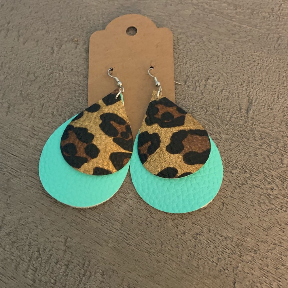 Handmade faux leather eaarings.